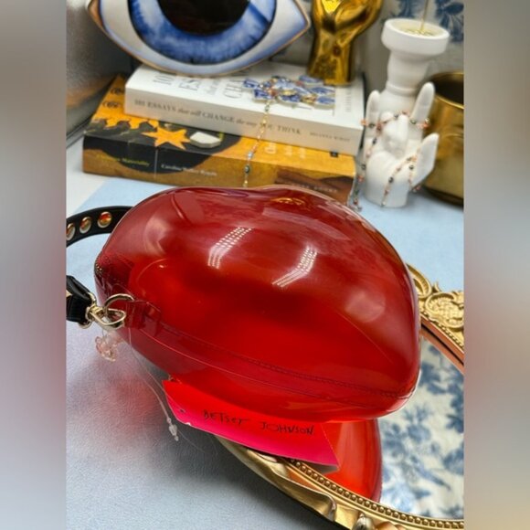 🆕 BETSEY JOHNSON 🧿 NWT Heart Beat Purse, Kitsch Inflatable Red Heart Balloon - Picture 10 of 16